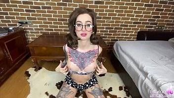Jade - Flame Jade Play Anal Beads and Deep Sucking Big Cock - Cum on Glasses - xvideos.com
