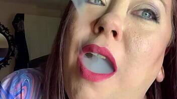 Tina - BBW Mistress Tina Snua Smoking A Cork Cigarette With Nose Exhales, Snap Inhales, Smoke Rings & Drifting - xvideos.com - Britain