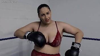 Curvy BBW Boxing in Lingerie - xvideos.com