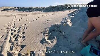 Cassi perdida nas dunas [Trailer] www.cassianacosta.com - xvideos.com