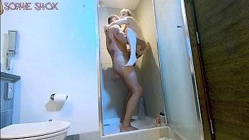 HARD HOT STEAMY SHOWER SEX WITH SOPHIE SHOX - xvideos.com
