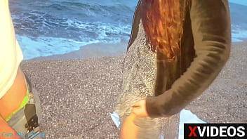 STRANGER FUCK AND CUM IN PANTIES ON THE BEACH - xvideos.com