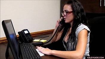 Customer Service Rep Gets Horny in Office - xvideos.com