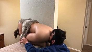 I let a Homeless Man Eat my Pussy out - xvideos.com