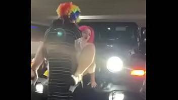 Pink hair whore gets pounded on jeep - xvideos.com