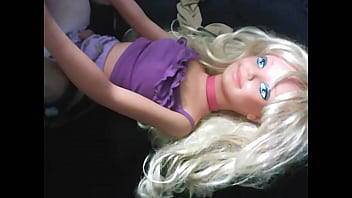 Fucking little Daphne doll with integrated AI artificial intelligence [read description] - xvideos.com
