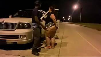 Bbw fucks bbc in the middle of the street - xvideos.com