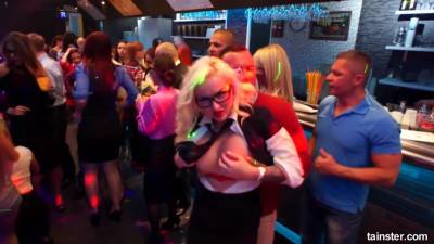 Drunk Sex Party In The Crazy Czech Night Club - hdzog.com - Czech Republic