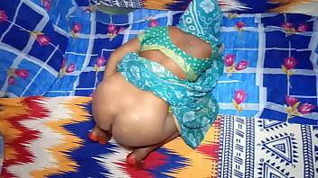 राधिका भाभी की मोटी गांड और गर्म चुत की दर्दनाक चुदाई - xvideos.com - India
