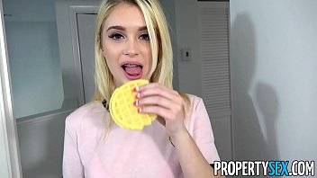 Anastasia Knight - PropertySex - Hot petite blonde teen fucks her roommate - xvideos.com