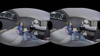 Bobbi Dylan - Bobbi Dylan is rather hot in VR, but cheats on her husband - xvideos.com