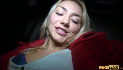 Taxi Cab Sex: Blonde Hottie Asks Cabbie's For His Hot Cum Creampie Cumshot - xhand.com - Czech Republic