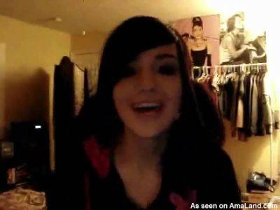 Pigtailed schoolgirl teen in bedroom tease - hellporno.com