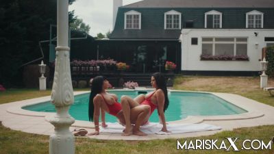 Valentina Ricci - Mariska X - Mariska Fucking Poolside - Valentina Ricci And Mariska X - videohdzog.com