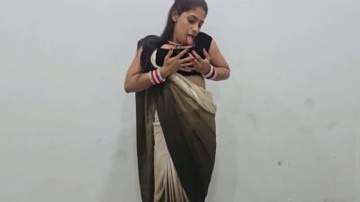 Indian Desi Bhabhi Fucked In Saree By Devar Blowjob - desi-porntube.com