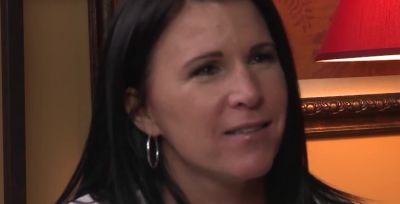 Lesbian milf fucking blonde college babe - ah-me.com