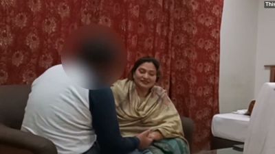 Chubby desi aunty taken from behind on the sofa by a younger man - yesvids.com