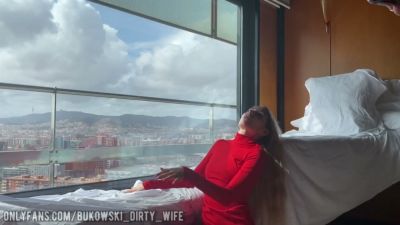 Blonde in red top submits to stranger in high-rise with foot focus and deep swallowing - yesvids.com