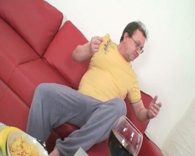 German blonde goes down on him then rides him in cowgirl on red leather couch - yesvids.com - Germany - Czech Republic