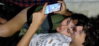 Jugando free fire con mi amigo de la escuela,no lo dejo terminar la partida - inxxx.com