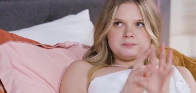 Charlie Forde - CoCo Lovelock - Step Mom - Its ok stepmom we are not really related - inxxx.com